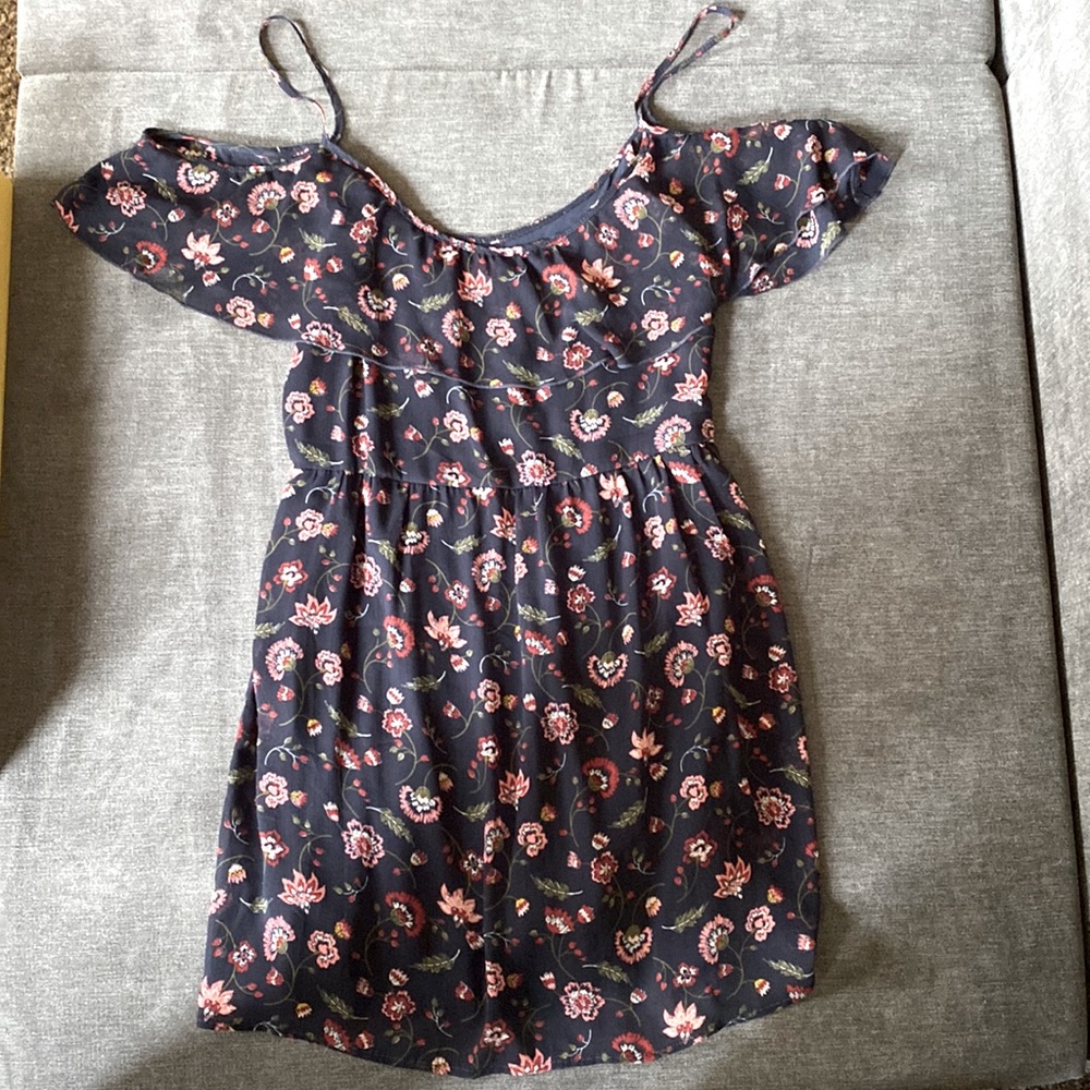 Hollister open shoulder navy floral tank mini dress